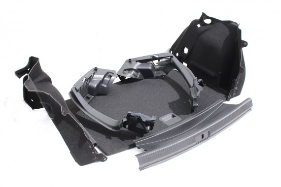 VW GOLF 7 VII BOCZEK DYWAN BAGAŻNIKA czarny boczki bagażnik tapicerka 5G6867427 5G6867428 5G6867761 5G6867762 5G6858855