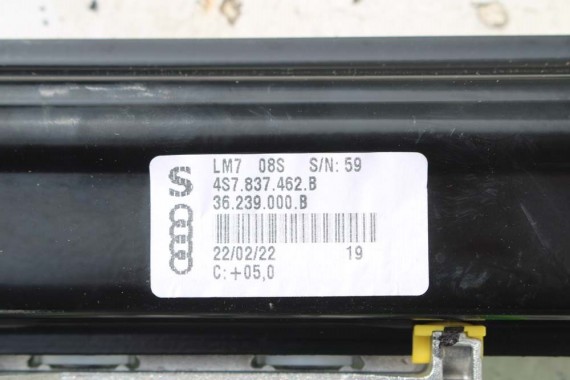 AUDI R8 II MECHANIZM DRZWI 4S7837462B 4S7837462 prowadnica szyby PRAWE STRONA PRAWA CABRIO SPYDER FL LIFT 4S7837462B 4S7 837 462