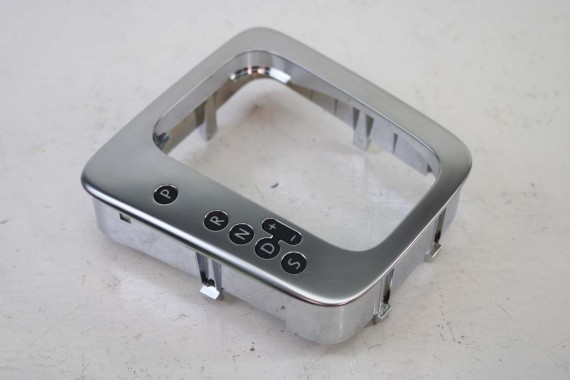 VW TIGUAN SHARAN PANEL ZMIANY BIEGÓW 7N1713203C 7N1 713 203 C 5N 7N UMF - aluminium / czarny 7N1713203C 7N1713203C 7N1713203