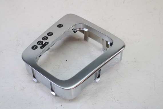 VW TIGUAN SHARAN PANEL ZMIANY BIEGÓW 7N1713203C 7N1 713 203 C 5N 7N UMF - aluminium / czarny 7N1713203C 7N1713203C 7N1713203