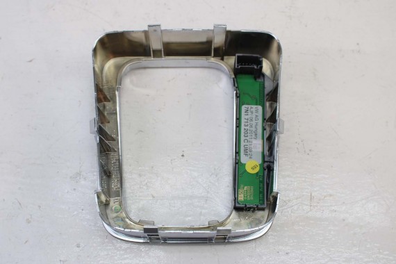 VW TIGUAN SHARAN PANEL ZMIANY BIEGÓW 7N1713203C 7N1 713 203 C 5N 7N UMF - aluminium / czarny 7N1713203C 7N1713203C 7N1713203