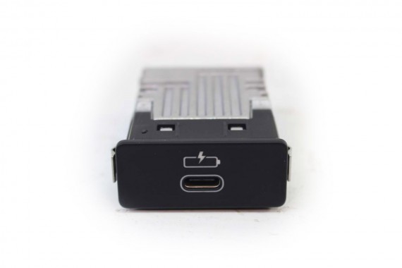 BMW 8 G16 PORT USB PRZYŁĄCZE gniazdo 8711940 84108711940 84 10 8711940 8711940 8711940 8711940 8711940 8795242 8711940 8711940