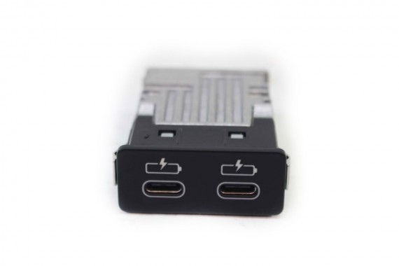 BMW PORT USB PRZYŁĄCZE Podwójne gniazdo 8711938 X1 F48 F45 F46 MINI F54 F55 F57 F60 84108711938 84 10 8711938 8711938 8711938