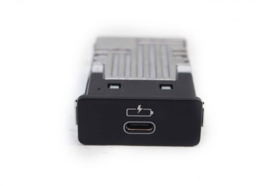 BMW 8 G16 PORT USB PRZYŁĄCZE gniazdo 8711940 84108711940 84 10 8711940 8711940 8711940 8711940 8711940 8795242 8711940 8711940