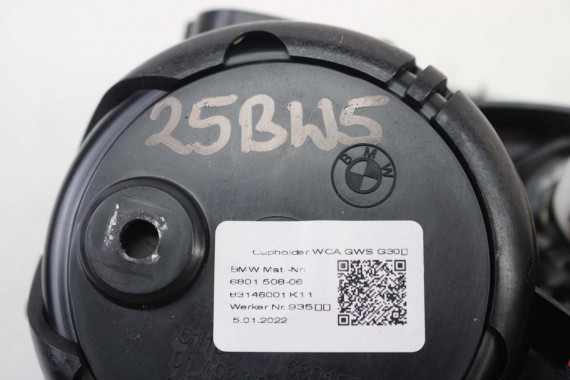 BMW 5 G30 UCHWYT NA KUBEK 6801508 51166801508 przód przedni 6801508 51166801508 CUPHOLDER 6801508 51166801508 6801508 6801508
