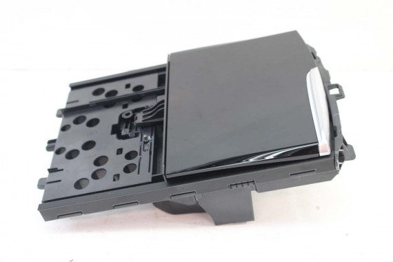 BMW 5 G30 SCHOWEK TUNELU 6819878 51166819878 konsola środkowa dekor 51168323400 dekory listwy 8323400 9391272 9391273 6819878