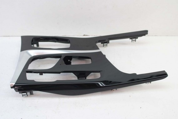 BMW 5 G30 SCHOWEK TUNELU 6819878 51166819878 konsola środkowa dekor 51168323400 dekory listwy 8323400 9391272 9391273 6819878
