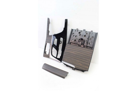 BMW 5 G30 SCHOWEK TUNELU 6801509 51166801509 konsola środkowa dekor 51169383987 dekory listwy 9383987 8314500 51168314500 LCi