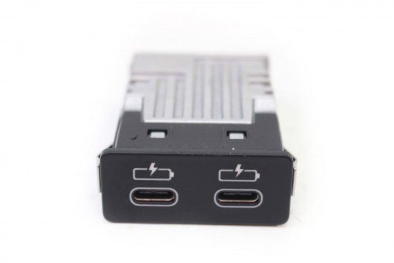 BMW 5 G30 PORT USB...