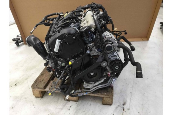 AUDI A4 A5 SKRZYNIA BIEGÓW QCT 8-stopniowa biegowa 2.0 TFSi 28 kilometrów AUTOMAT 8K B8 8T 0BK300040J 8HP QCT  STRONIC QCT  QCT