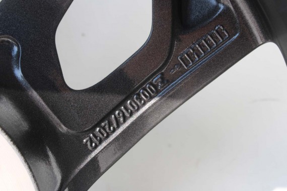 AUDI A4 A5 8W FELGI 8W0601025EK 18 cali felga 8,0J*18H2 ET40 KOŁA 18" 8W0601025EK 8W b9 f5 8W0601025EK 8W0601025EK 8W0601025EK