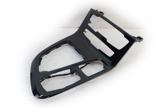 BMW 2 F45 F46 RAMKA 9287611...