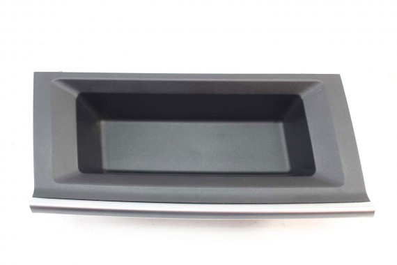 BMW 2 F45 F46 SCHOWEK...