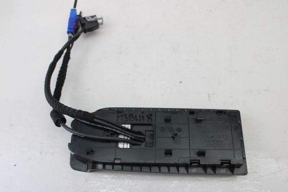 BMW i8 l12 PODKŁADKA POD TELEFON UCHWYT 9220651 9220651 84109220651 84109215829 84109196812 9220651 9215829 9196812 84109220651