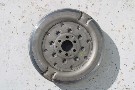 VW TIGUAN KOŁO DWUMASOWE 03L105266DH 03L105266DR ZAMACHOWE 03L 105 266 DH 2,0TDi 4*4 03L105266DH 03L105266DR 03L105266DH SEAT