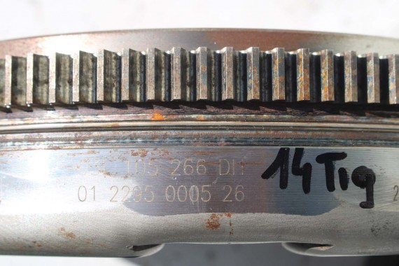 VW TIGUAN KOŁO DWUMASOWE 03L105266DH 03L105266DR ZAMACHOWE 03L 105 266 DH 2,0TDi 4*4 03L105266DH 03L105266DR 03L105266DH SEAT