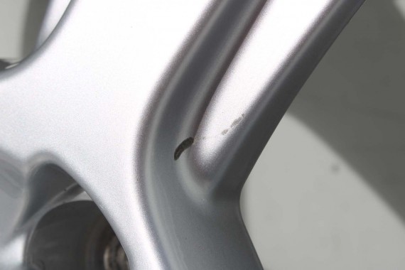 AUDI Q5 FELGI 17 cali 8R0601025S KOŁA felga 7J*17H2 ET33 104W 8R 80A 8R0601025S 8R0601025S 8R0601025S 8R0601025S 8R0601025S