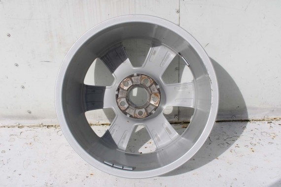 AUDI Q5 FELGI 17 cali 8R0601025S KOŁA felga 7J*17H2 ET33 104W 8R 80A 8R0601025S 8R0601025S 8R0601025S 8R0601025S 8R0601025S