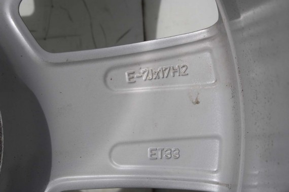 AUDI Q5 FELGI 17 cali 8R0601025S KOŁA felga 7J*17H2 ET33 104W 8R 80A 8R0601025S 8R0601025S 8R0601025S 8R0601025S 8R0601025S