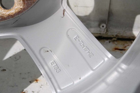 AUDI Q5 FELGI 17 cali 8R0601025S KOŁA felga 7J*17H2 ET33 104W 8R 80A 8R0601025S 8R0601025S 8R0601025S 8R0601025S 8R0601025S