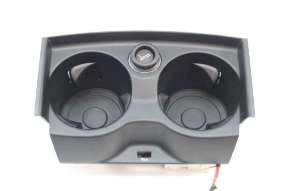 BMW 5 G30 UCHWYT NA KUBEK 6801508 51166801508 przód przedni 6801508 51166801508 CUPHOLDER 6801508 51166801508 6801508 6801508