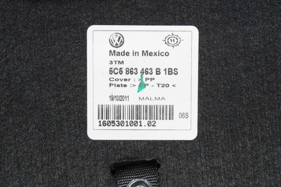 VW THE BEETLE BOCZKI BAGAŻNIKA + DYWAN 5C5867427D 5C5867428D 5C5863463B BOCZEK tapicerka 1BS 5C5867761 5C5867762 5C5 863 463