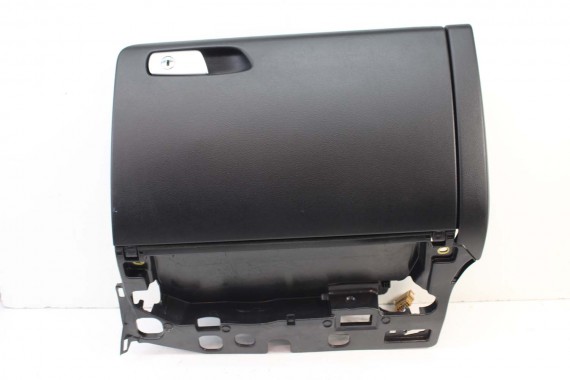 AUDI A4 A5 SCHOWEK PRAWY...