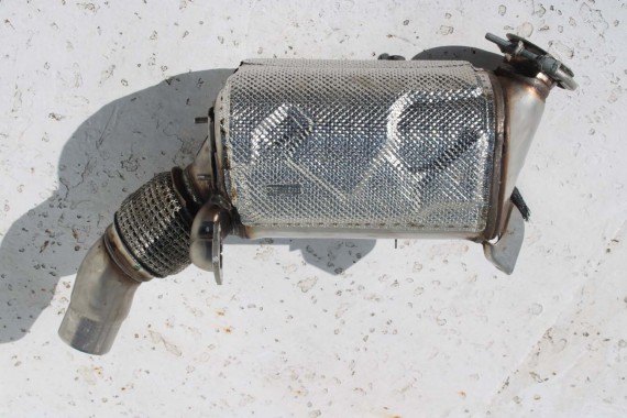 BMW 5 G30 KATALIZATOR DPF 8589825 8590078 SILNIK B47 D20A diesel B47D20 G31 190KM 140KW 2.0d G31 18328589825 18328590078 FILTR