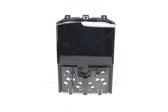 BMW 5 G30 SCHOWEK TUNELU...