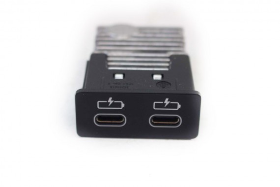 BMW 2 U06 USB 5A34889...