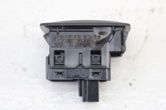 BMW 5 G60 PRZYCISK BAGAŻNIKA 9858636 klapy tył 9858636 61319858636 drzwi panel PRZYCISKI 9858636 61319858636