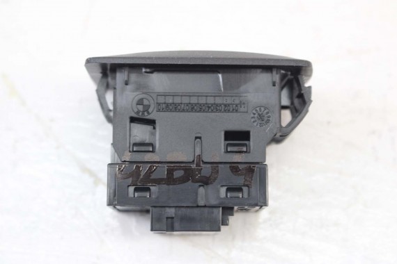 BMW 4 G26 PRZYCISKI przycisk 9471611 61319471611 BAGAŻNIKA drzwi panel 9471611 PRZYCISK klapy tył 9471611 9471611 61319471611