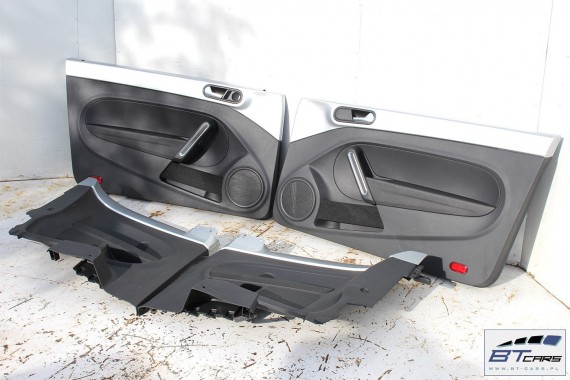 VW THE BEETLE BOCZKI DRZWIOWE BOCZEK TAPICERKA 5C 5C5867043 5C5867044 5C1867011 5C1867012 skóra czarne góra czarna 5C5 867 043