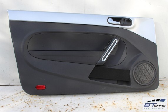 VW THE BEETLE BOCZKI DRZWIOWE BOCZEK TAPICERKA 5C 5C5867043 5C5867044 5C1867011 5C1867012 skóra czarne góra czarna 5C5 867 043