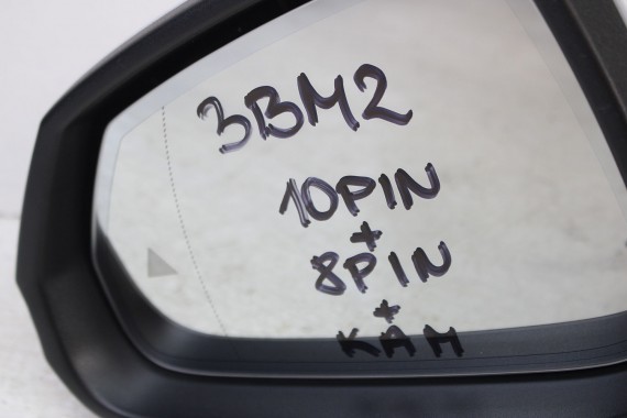 BMW 2 U06 LUSTERKO DRZWI LEWE 18 + 1 pin zewnętrzne 18 pinów + kamera kabli fotochrom Kolor A96 Biały ACTIVE TOURER