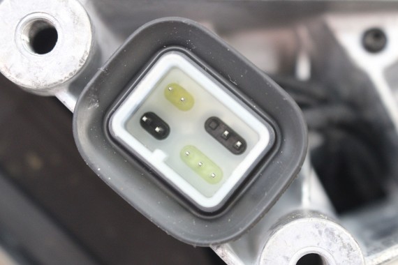 BMW 5 G30 LUSTERKO DRZWI LEWE 9 + 1 pin zewnętrzne 9 pinów + kamera kabli G31 asystent FOTO FOTOCHROM BMW 5 G30 LUSTERKO