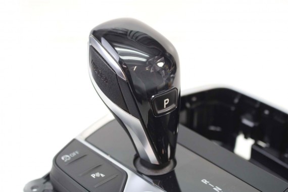 BMW 3 G20 GAŁKA DZWIGNIA BIEGÓW 5A08C14 F40 G21 G28 G29 ZMIANY WYBIERAK LEWAREK ZMIAN 61315A08C14 3 Z4 PANEL 5A08C14 5A08C14