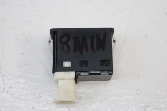 BMW PORT USB PRZYŁĄCZE 6820397 gniazdo X1 F48 F45 F46 MINI F54 F55 F56 F57 F60 84106820397 6820397 6820397 6820397 6820397 LCi