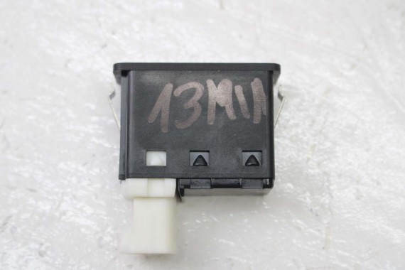 BMW PORT USB PRZYŁĄCZE 6820397 gniazdo X1 F48 F45 F46 MINI F54 F55 F56 F57 F60 84106820397 6820397 6820397 6820397 6820397 LCi