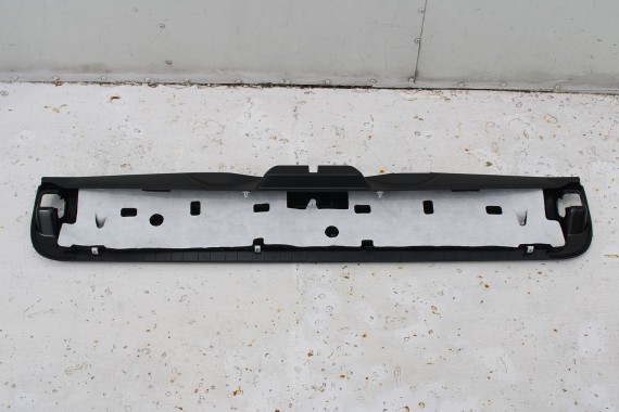 BMW X5 G05 BOCZEK KLAPY BAGAŻNIKA TYŁ 7479055 51497479055 7441646 7442965 7441636 7417424 7417427 7417428 7441649 7417430