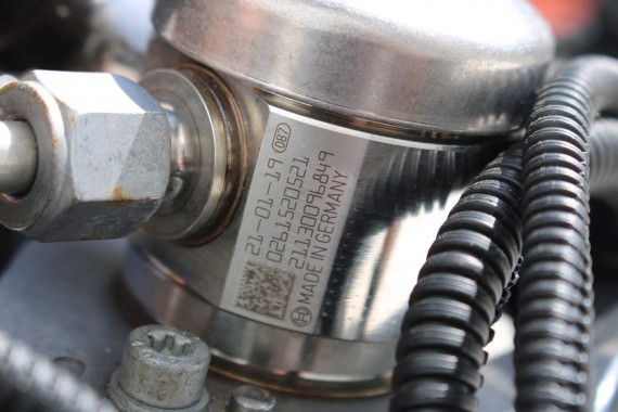 BMW 5 G31 POMPA PALIWA...