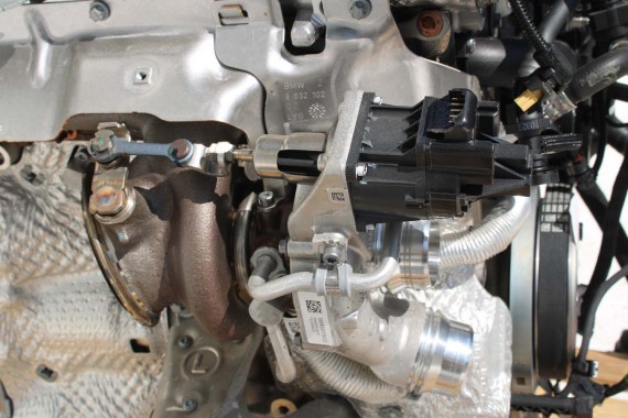 BMW 5 G30 TURBINA 9845815...