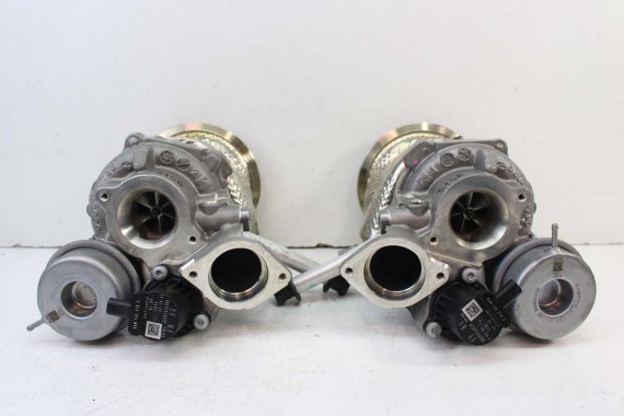 AUDI TURBINA TURBOSPRĘŻARKA 06M145703D 06M145704D 06M 145 703 D 2.9 3.0 TFSi SILNIK 06M145462 06M145703D 06M145704 06M145703 RS4