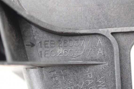 VW ID4 KIEROWNICA POWIETRZA 1EB260377A WLOT KANAŁ MOCOWANIE 1EB260377A 1EC260377A OBUDOWA MOCOWANIE FILTRA POWIETRZA 1EB260377
