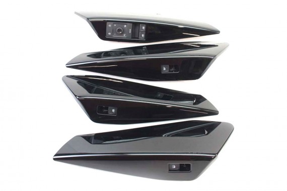 VW ID4 Pro LISTWY OZDOBNE...