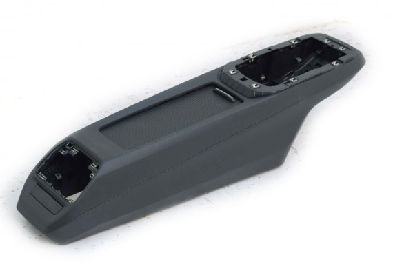 VW ID4 Pro TUNEL ŚRODKOWY...