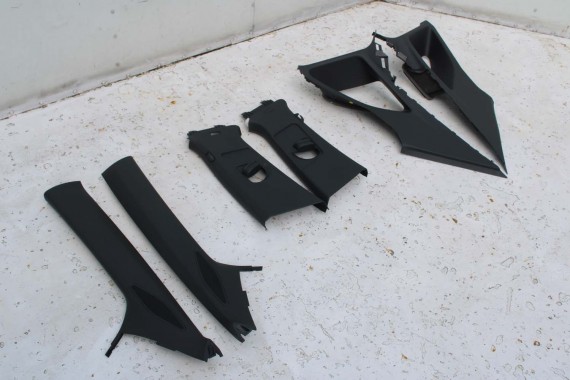 VW ID4 Pro PODSUFITKA 11A867501BE TAPICERKA + słupki czarna 11A867233F 11A867234F 11A867243C 11A867244C 11A857551C 11A857552D