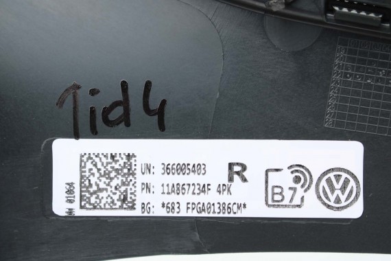VW ID4 Pro PODSUFITKA 11A867501BE TAPICERKA + słupki czarna 11A867233F 11A867234F 11A867243C 11A867244C 11A857551C 11A857552D