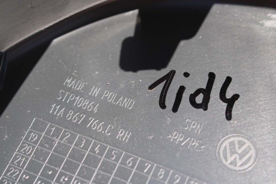 VW ID4 Pro POSZYCIE SŁUPEK D 11B863483A 11B863484A dolne podłogi kolor SŁUPKA 11A867765C 11A867766C 11A863371 11A863372