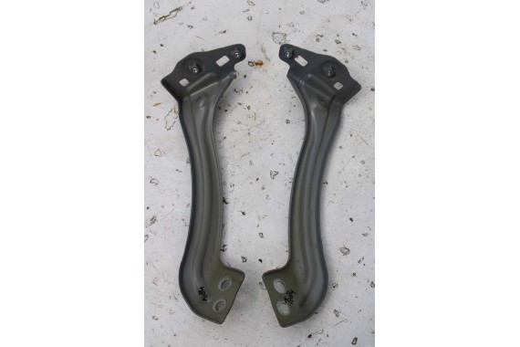 VW ID4 WSPORNIK ŚLIZG WSPORNIK BŁOTNIKA 11A821135 11A821136 prowadnica mocowanie 11A821135A 11A821136A 11A821135 11A821136 L+P